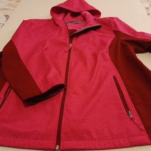 Free Tech Size 3x rain coat with inner cotton lined. Magenta Pink